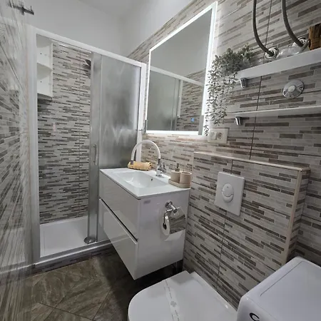 Braavos Apartments Sibenik Deluxe Near Marina Daire
