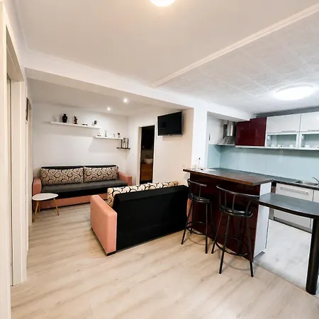 Braavos Apartments Sibenik Deluxe Near Marina