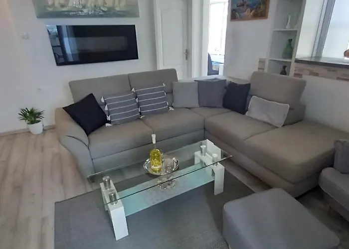 Braavos - Free Parking - Marina 100m